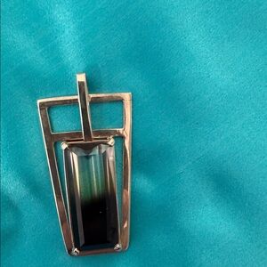 Stylish Sterling Silver and shaded stone pendant